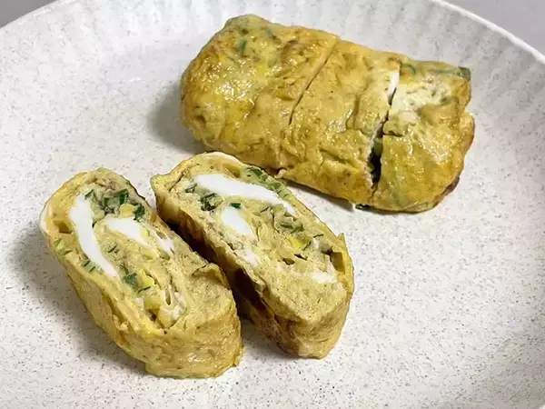 「玉子焼きに混ぜてみて！　余りがちな調味料を入れたら「油の重たさを感じない」「食べやすい」」の画像