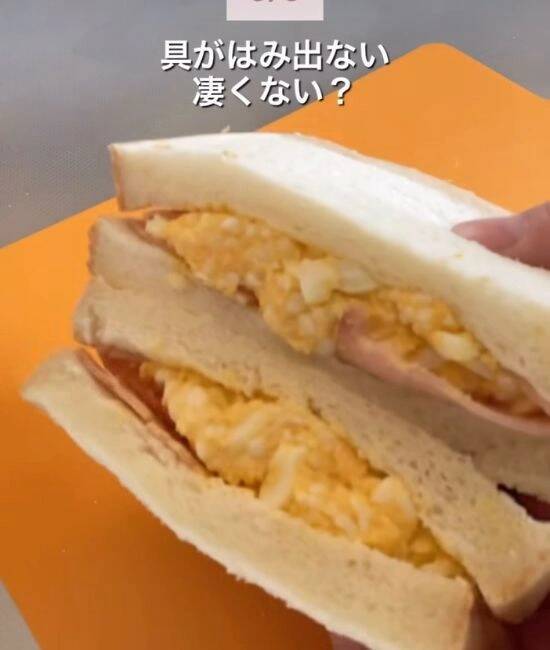 カレーを美しく盛りつける裏技！　お玉の使い方に「たったそれだけで？」