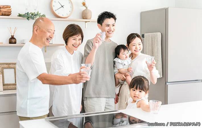 「朝はまず10秒」　企業がすすめる、浄水器の『使い始めの習慣』