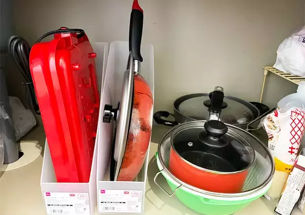 「調理器具のゴチャゴチャは『100均の文房具』で解決！　「じゃない使い方」が超便利だった」の画像