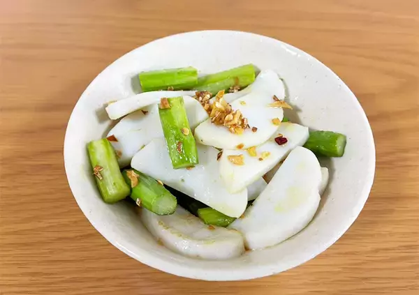 「おせちのかまぼこが余ってる人は挙手！　無限に食べれるアレンジレシピに「箸が止まらない！」」の画像