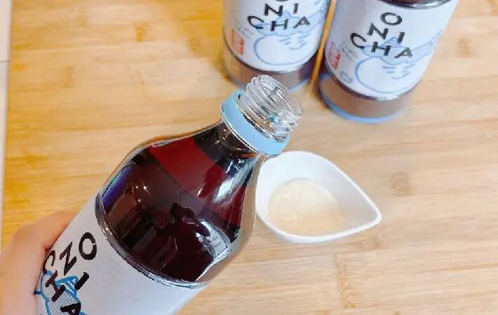 ペットボトルの麦茶、そのまま飲んだらもったない！　5g加えるだけで「子供が喜ぶ」「こんなに合うんだ」