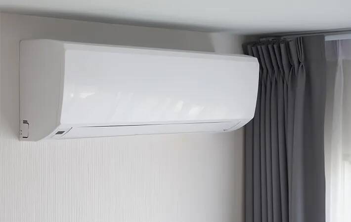 エアコンの冷房と除湿、梅雨入り前はどっちがお得？　メーカーに聞いた電気代と体感温度の違い