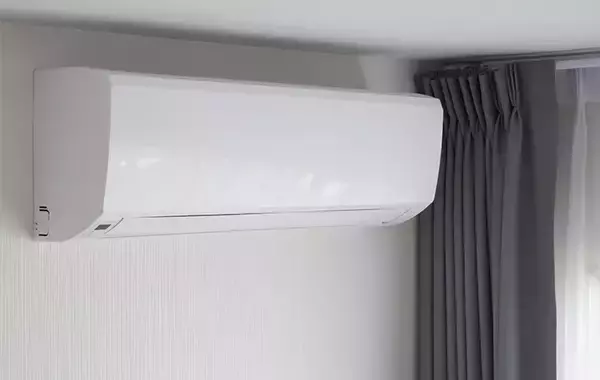「エアコンの冷房と除湿、梅雨入り前はどっちがお得？　メーカーに聞いた電気代と体感温度の違い」の画像