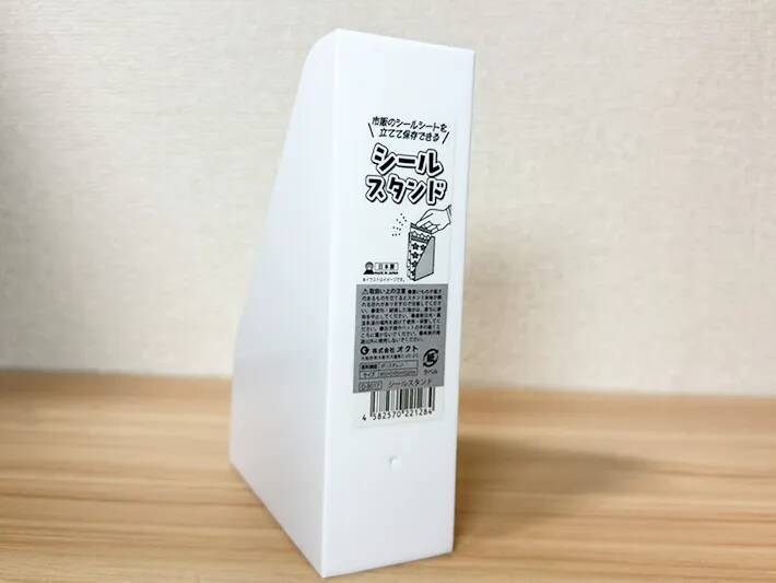 ダイソーの『シール売り場』で見つけたスタンドが便利すぎ！　家の中でできる７つの使い道