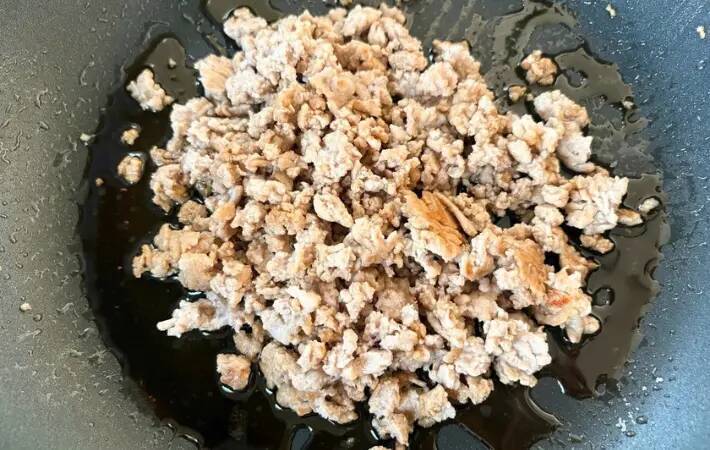 サツマイモとひき肉を炒めた『甘辛そぼろ』　食べた子供が「おかわり！」と大好評