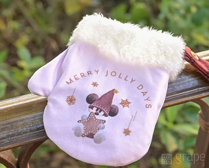 ディズニーで買った限定土産　お菓子が入っていた袋をよく見てみると…？