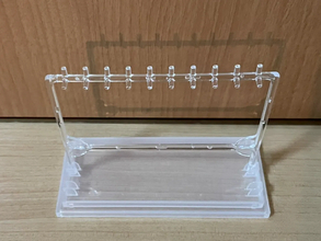 アクセサリー収納の正解を見つけた！　100均のケースの『じゃない使い方』に「思ったよりもおしゃれ」