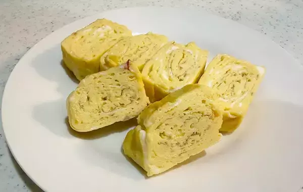 「玉子焼きに『大さじ1杯』　余りがちな調味料を入れたら「絶妙な仕上がり」「弁当にもぴったり」」の画像