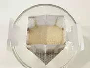 コーヒーゼリーの「超簡単」な作り方　ドリップコーヒーにお湯を注ぐ前に？