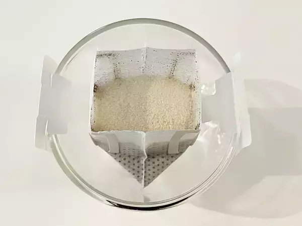 「コーヒーゼリーの「超簡単」な作り方　ドリップコーヒーにお湯を注ぐ前に？」の画像