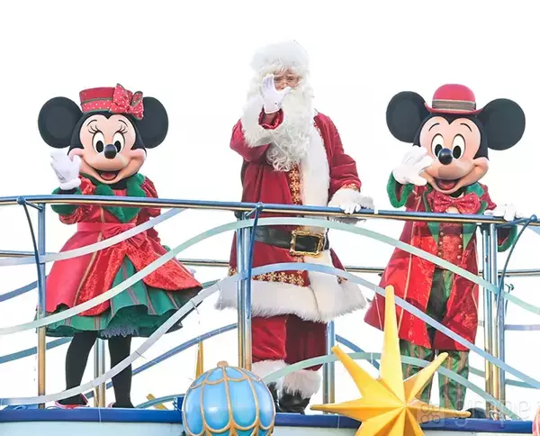 「【知ってた？】東京ディズニーシーのクリスマスで着ている衣装、実は歴史があって…」の画像