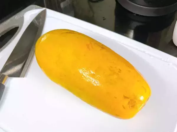 「マレーシア移住後、よく食べる黄色いフルーツは？　「熟すとメロンのような味」」の画像