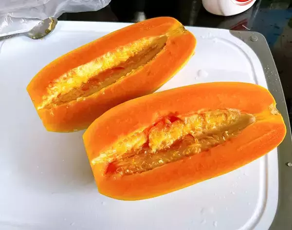 「マレーシア移住後、よく食べる黄色いフルーツは？　「熟すとメロンのような味」」の画像