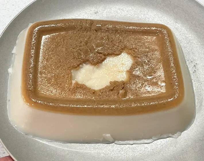 材料4つ、レンチン後に冷やすだけ！　完成したスイーツに「プルプルだー！」「一口で2度おいしい」