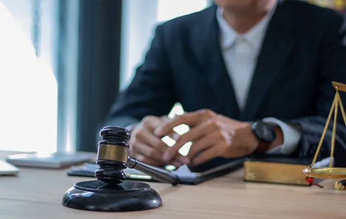 『リポスト』も罪になるって本当？　弁護士が語るSNSの怖い現実