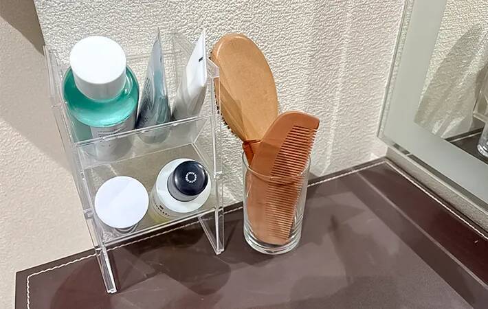 ダイソーで買った『ティーラック』　思わぬ活用法に「もう倒れない」「早くやればよかった」
