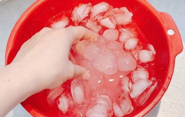 スーパーのわらび餅、そのまま食べるのはもったいない！　プルッとおいしくなる裏技