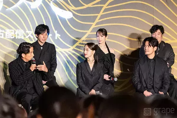 「【全文レポート】岡田准一、まぶた切れても撮影続行！　『イクサガミ』の舞台裏がすごすぎた…！」の画像