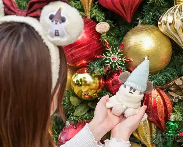 「【ディズニー】クリスマスの写真スポット！　カメラマン直伝の撮り方とは？」の画像