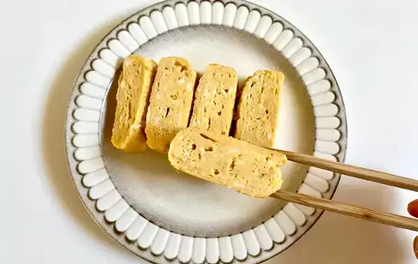 「「息子が感動」　ふるふるの玉子焼き、大さじ3杯加えたのは？【玉子焼きレシピ】」の画像