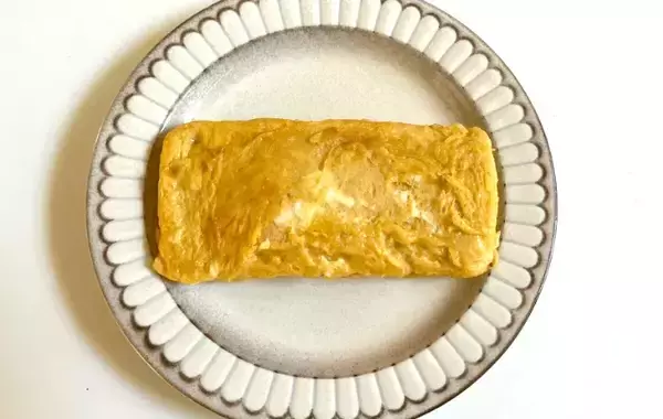 「「息子が感動」　ふるふるの玉子焼き、大さじ3杯加えたのは？【玉子焼きレシピ】」の画像