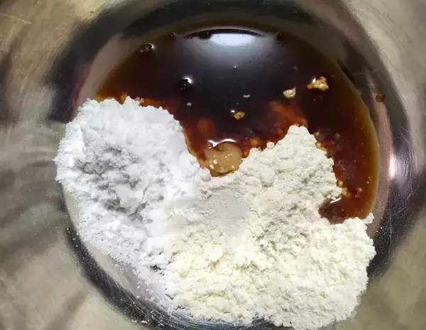 「キュウリ2本あったら作って！　無限に食べられる“簡単おかず”レシピ」の画像