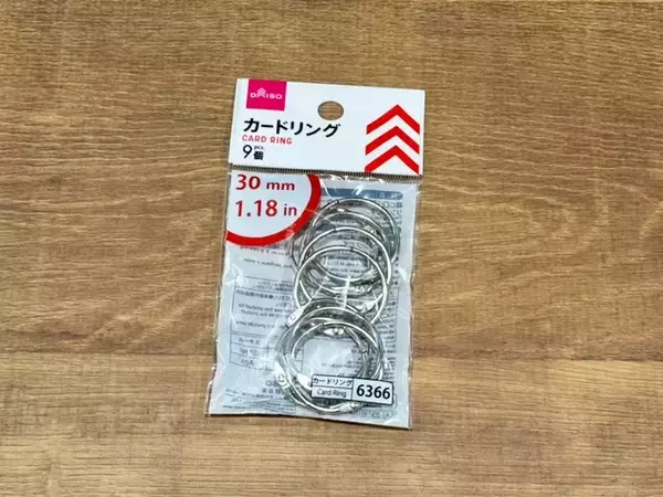 「手提げポリ袋に穴を開けると…　取り出しやすさが格段にラクになる裏ワザ」の画像