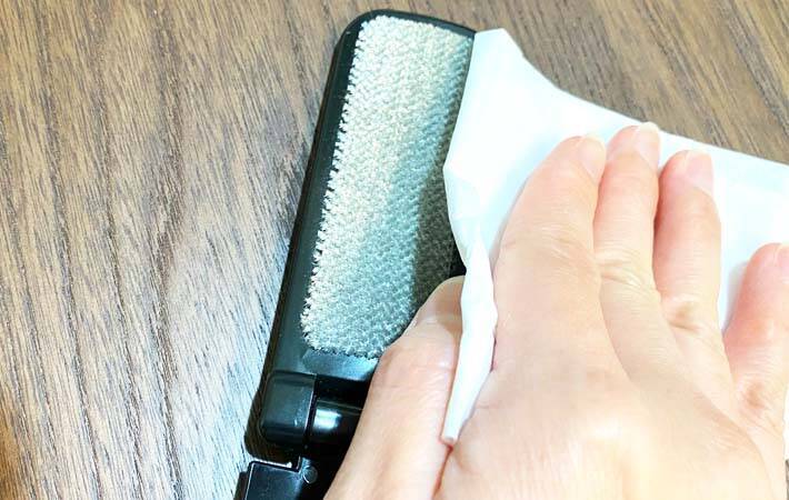 キャンドゥのホコリ取り　柄の部分に別の機能があって…？