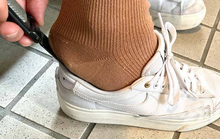 キャンドゥのホコリ取り　柄の部分に別の機能があって…？