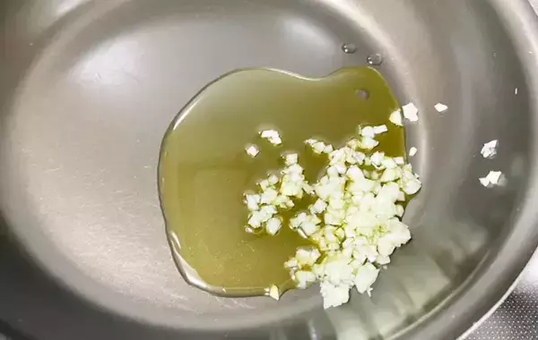 「キノコが余ったらやってみて！　めちゃくちゃ使いやすいアレンジレシピ」の画像