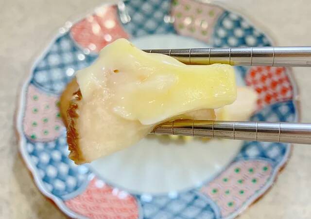 【簡単レシピ】エリンギに10箇所の切り込みを入れて？　できた一品がたまらん…！