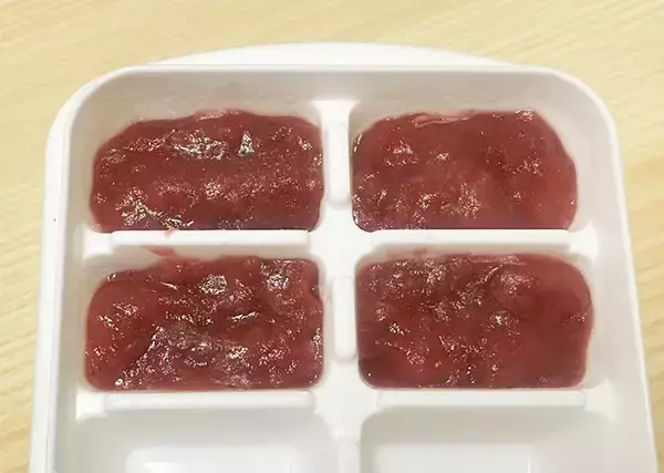 「「ジャムは塗るもの」だと思ってない？　製氷皿に入れて凍らせると…」の画像