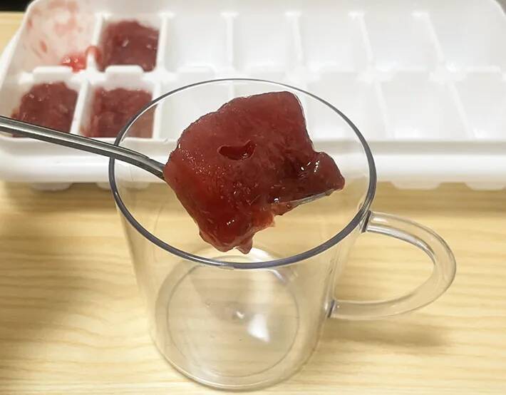 「ジャムは塗るもの」だと思ってない？　製氷皿に入れて凍らせると…