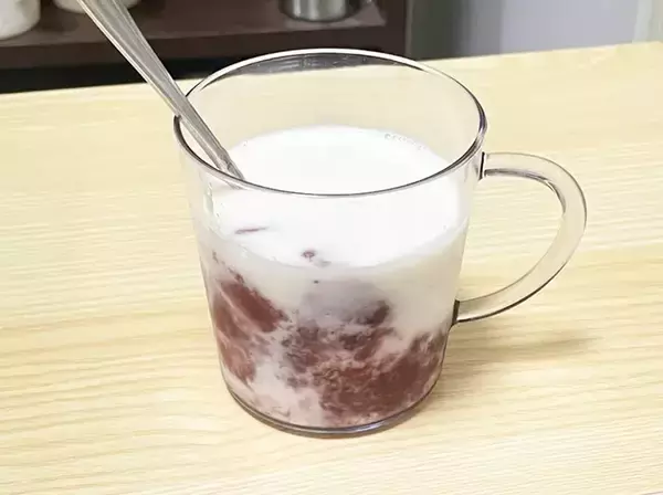 「「ジャムは塗るもの」だと思ってない？　製氷皿に入れて凍らせると…」の画像
