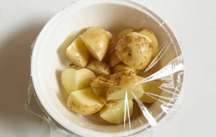 新ジャガ、フードスペシャリストはこう食べる！　ひき肉と炒めたら「家族にヒット」