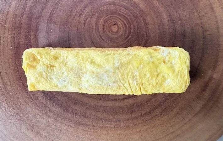 玉子焼きに『2個』入れるだけ！　クリーミーさがアップする具材に「夫が週3で作ってる」