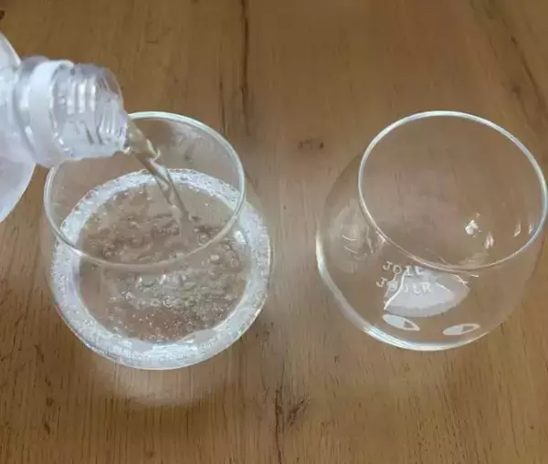 「『逆さまにして丸1日』　炭酸飲料の保管方法を変えたら？「試してみてビックリ！」」の画像