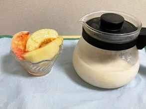 ジッパー袋に桃とミルクティーを入れて…　4時間後に「いい香り」「上品な味」