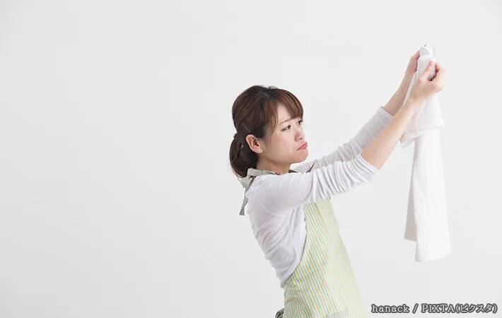 「お気に入りのTシャツが黄ばんだ…」と絶望した人に教えたい！　汗ジミ落とし術