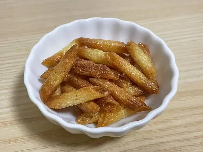 カリカリ食感のスナック、実は『マカロニ』？　10分で作れるお手軽レシピ