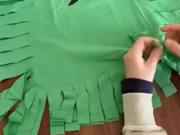 着古したTシャツは捨てずに活用！　縫い作業ゼロのリメイク術に「目からウロコ」