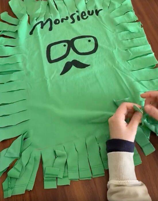 着古したTシャツは捨てずに活用！　縫い作業ゼロのリメイク術に「目からウロコ」