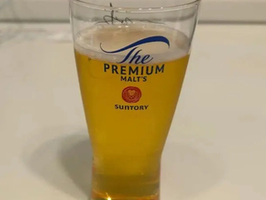 ビールに割り箸を入れると…？　驚きの光景に「マジか」「知らなかった」
