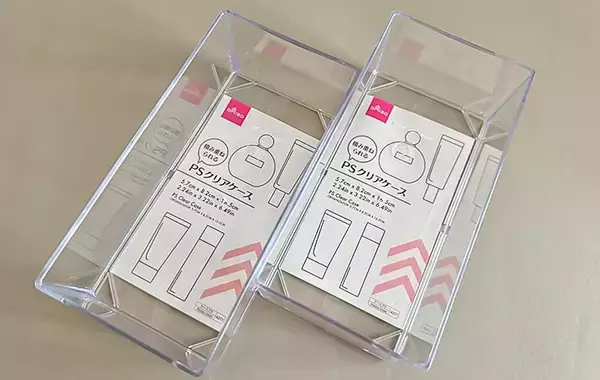 「ダイソーに聞いた！　110円に見えない『クリアケース』の活用法に「お店のディスプレイみたい」」の画像