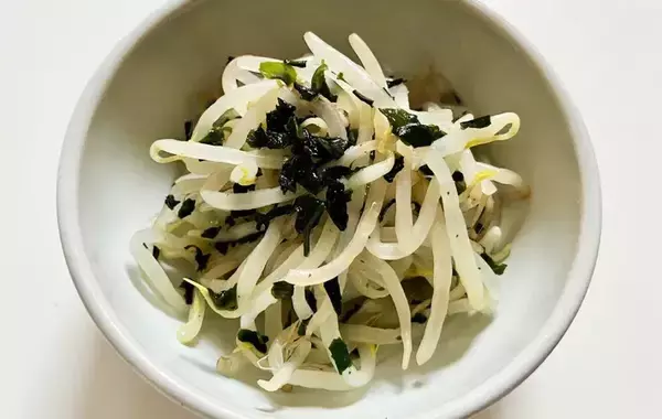「これ作るためにモヤシ買う！　『混ぜ込みもやしナムル』の作り方」の画像