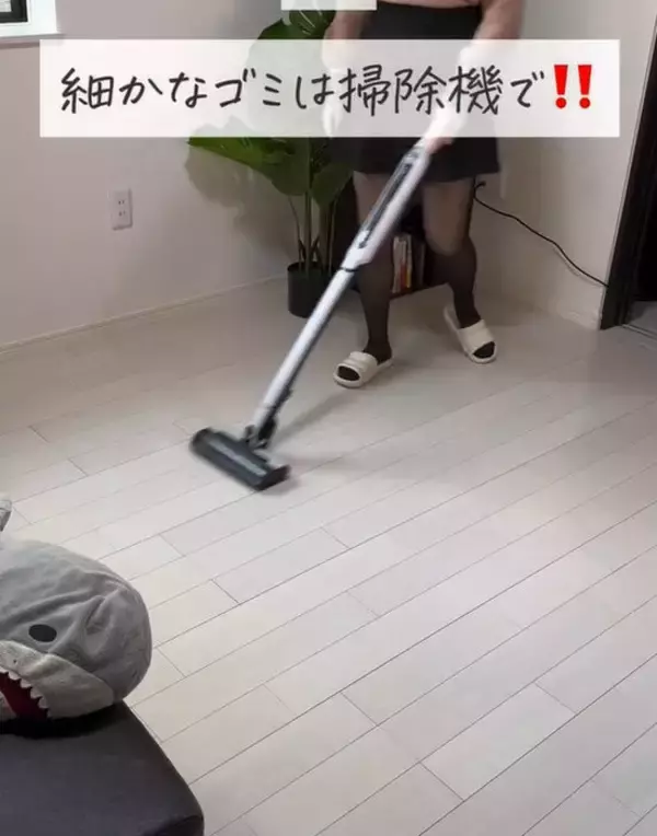 「床掃除は『掃除機前』が勝負だった　正しい手順に「すぐ実践した」「納得すぎる」」の画像