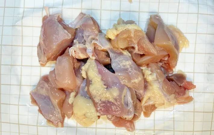 食べた夫が「箸が止まらない！」　レンコンと鶏肉炒めに使った『味つけ』は…？