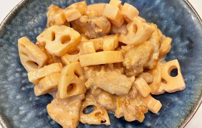 食べた夫が「箸が止まらない！」　レンコンと鶏肉炒めに使った『味つけ』は…？