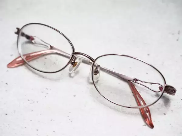 メガネ跡が残るのは…　眼鏡市場の解説に「腑に落ちた」